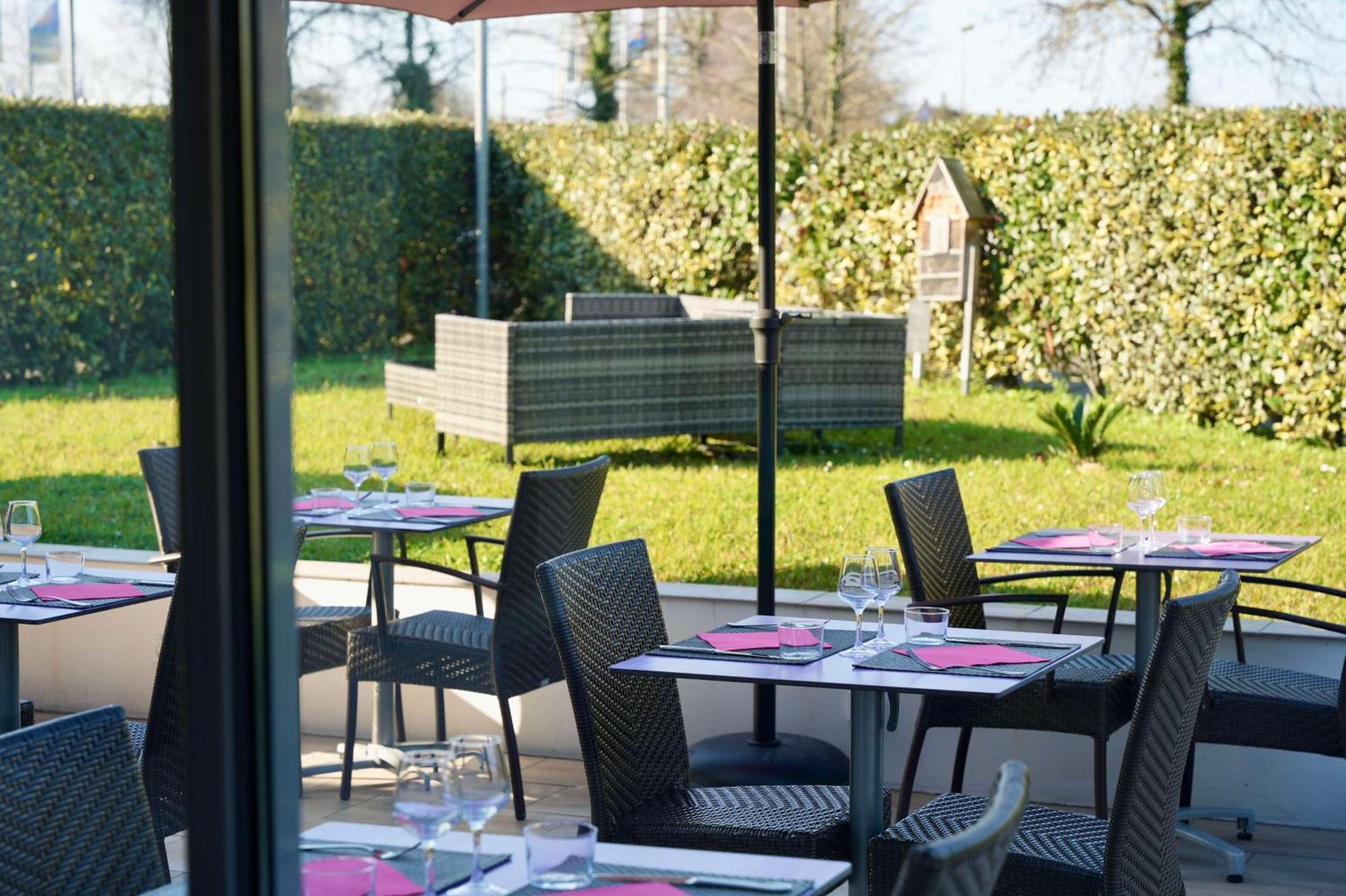 Sure Hotel by Best Western Biarritz Aeroport Exterior foto